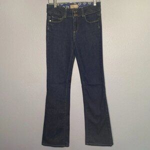 Women's dark wash stretch flared jeans